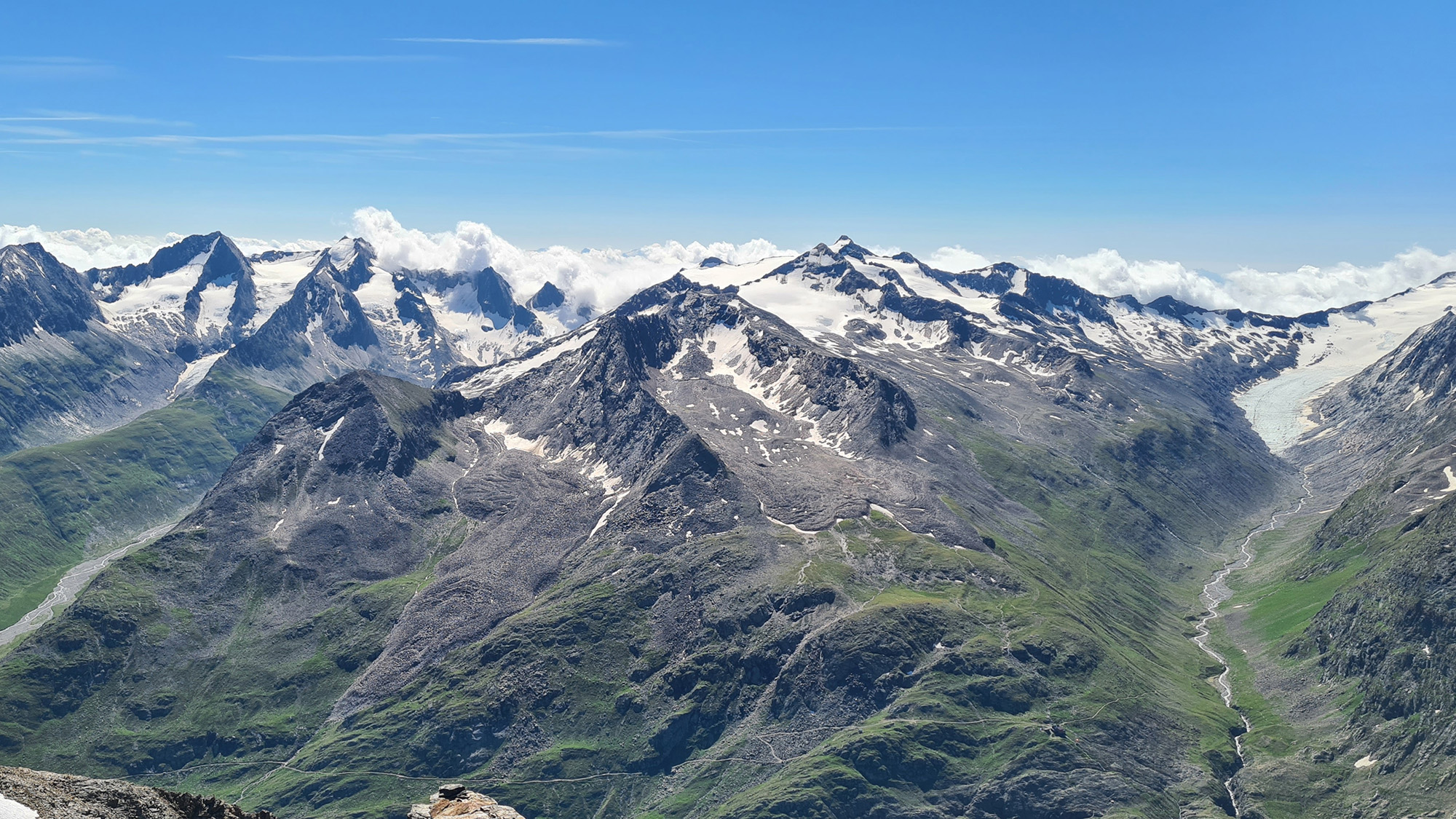 Rising Temperatures May Cause Rockfalls In Alps,…